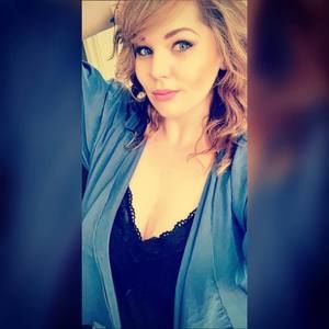 Meet your Posher, Christa